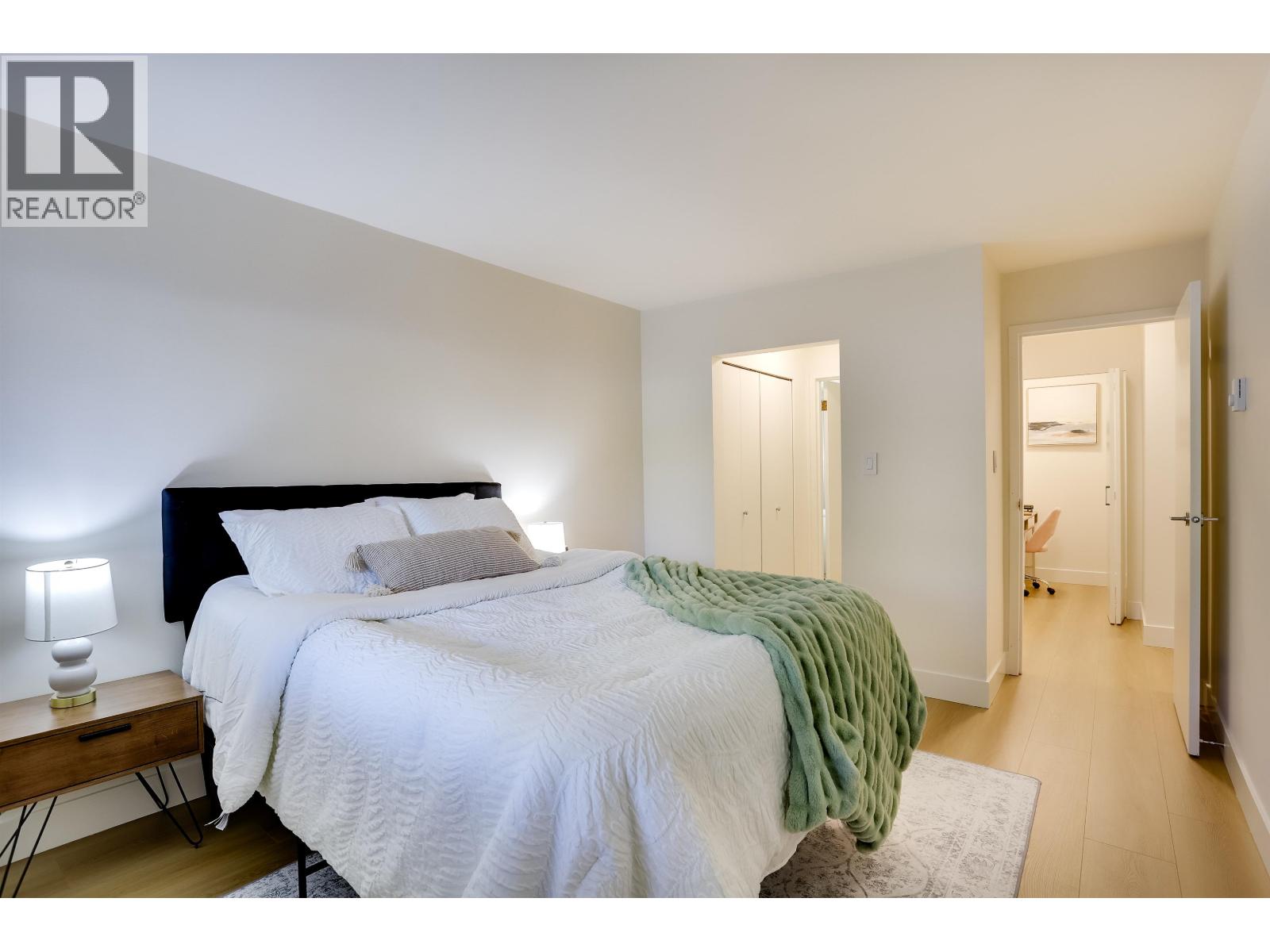 109 550 Royal Avenue Property Photo 18