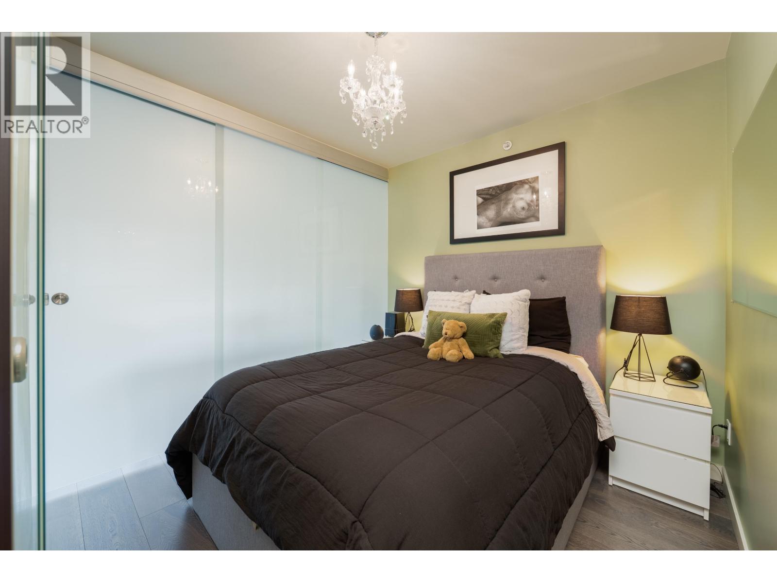 511 189 Keefer Street Property Photo 12