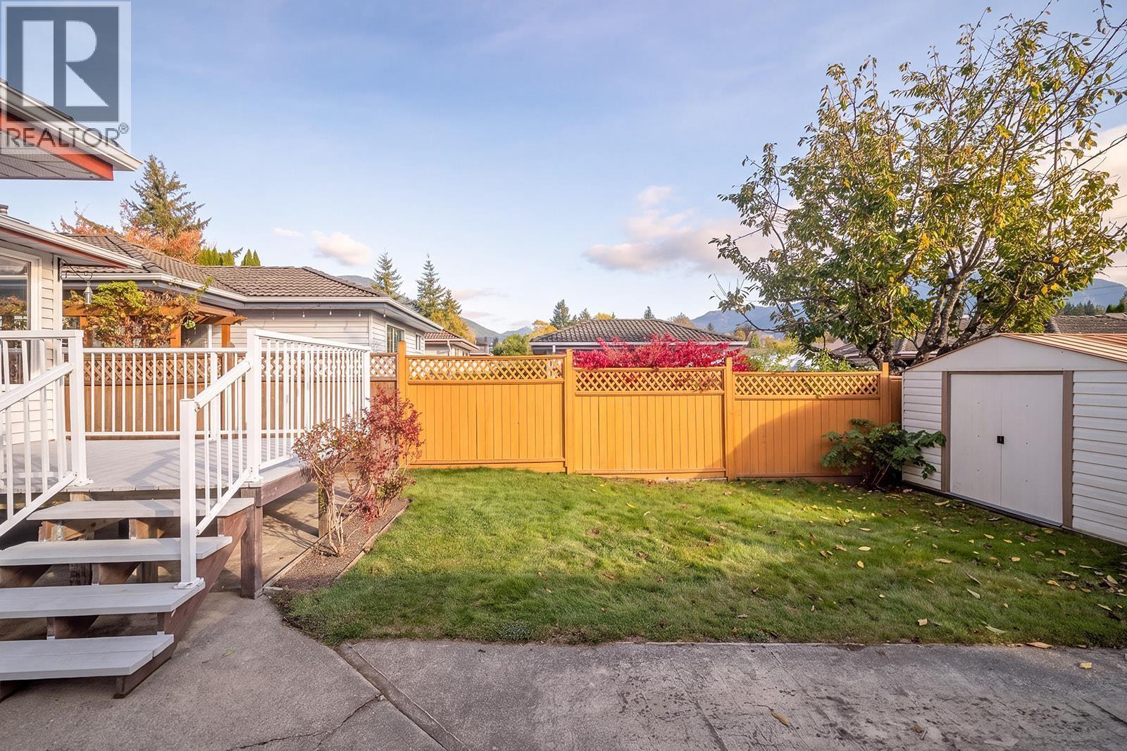 1824 Willow Crescent Property Photo 21