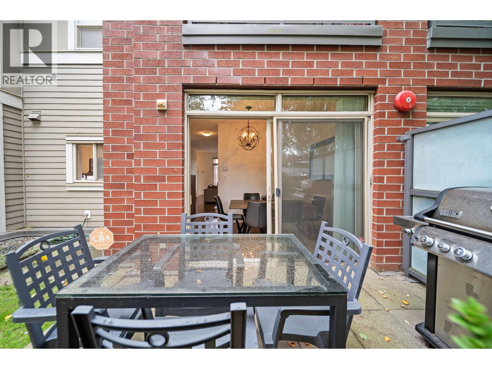 6 4132 Halifax Street Property Photo 17