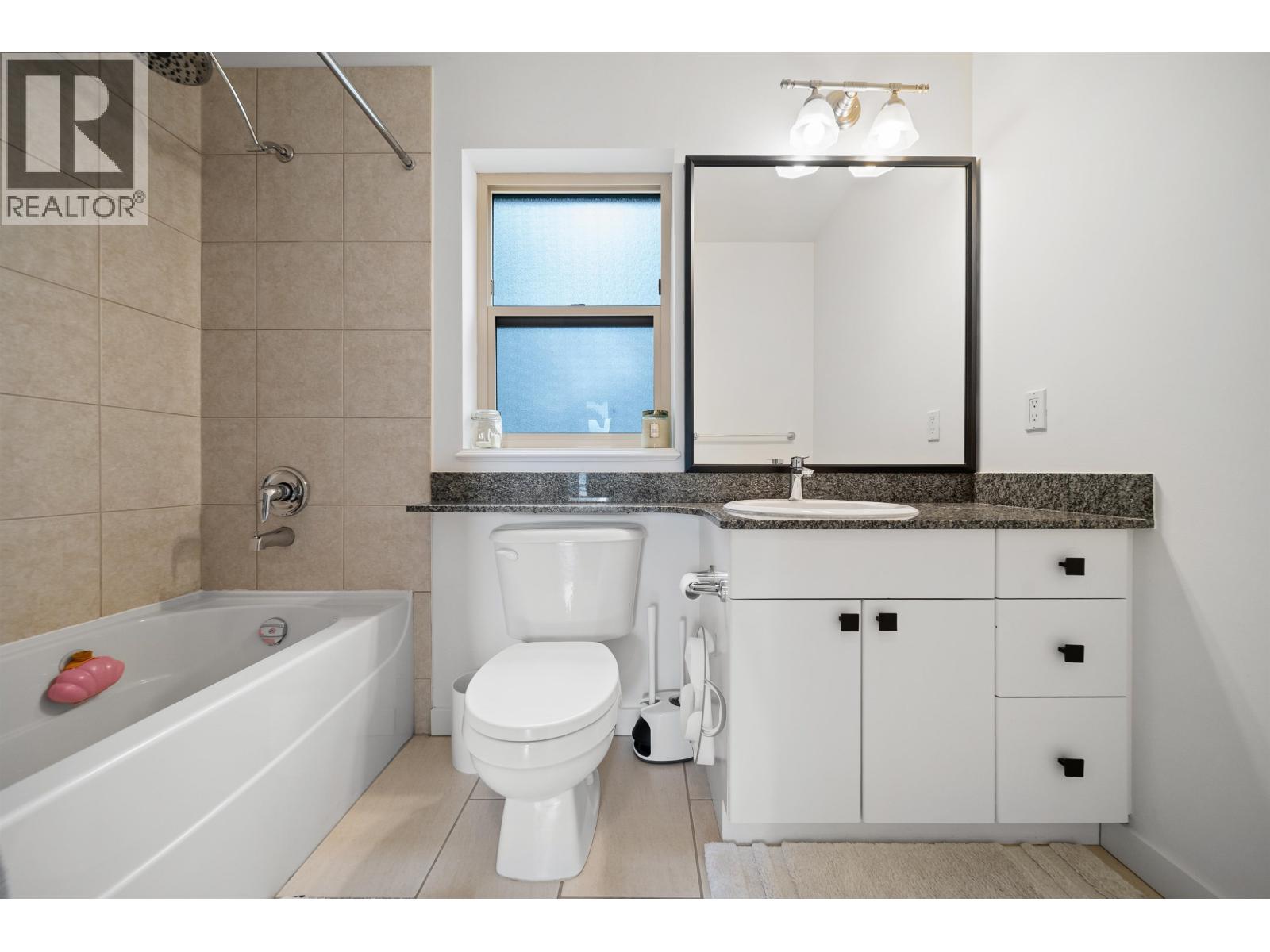 6 4132 Halifax Street Property Photo 26