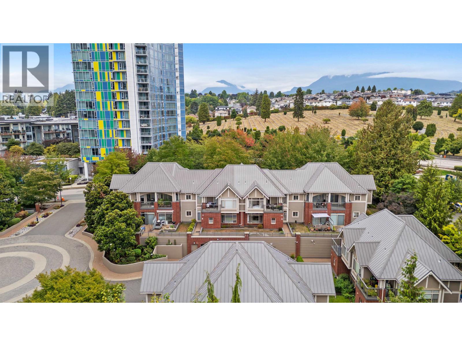 6 4132 Halifax Street Property Photo 37
