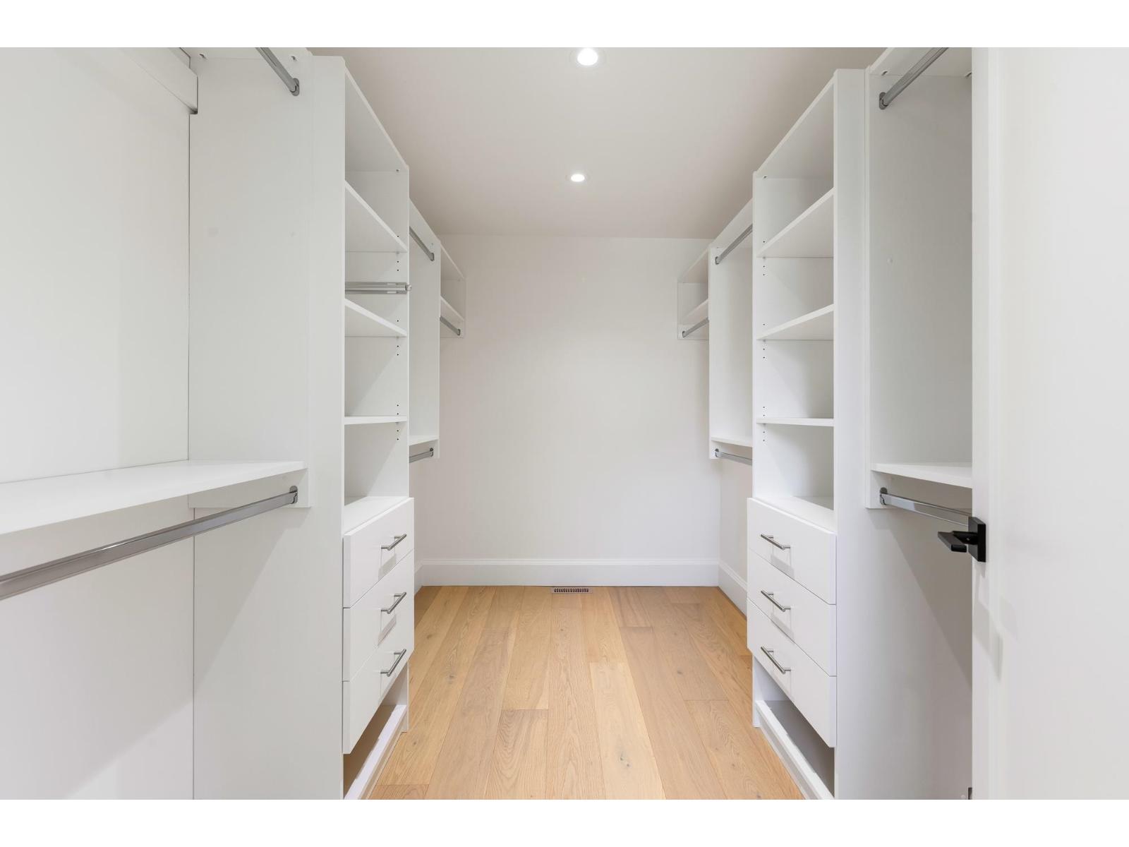12641 15 Avenue Property Photo 19