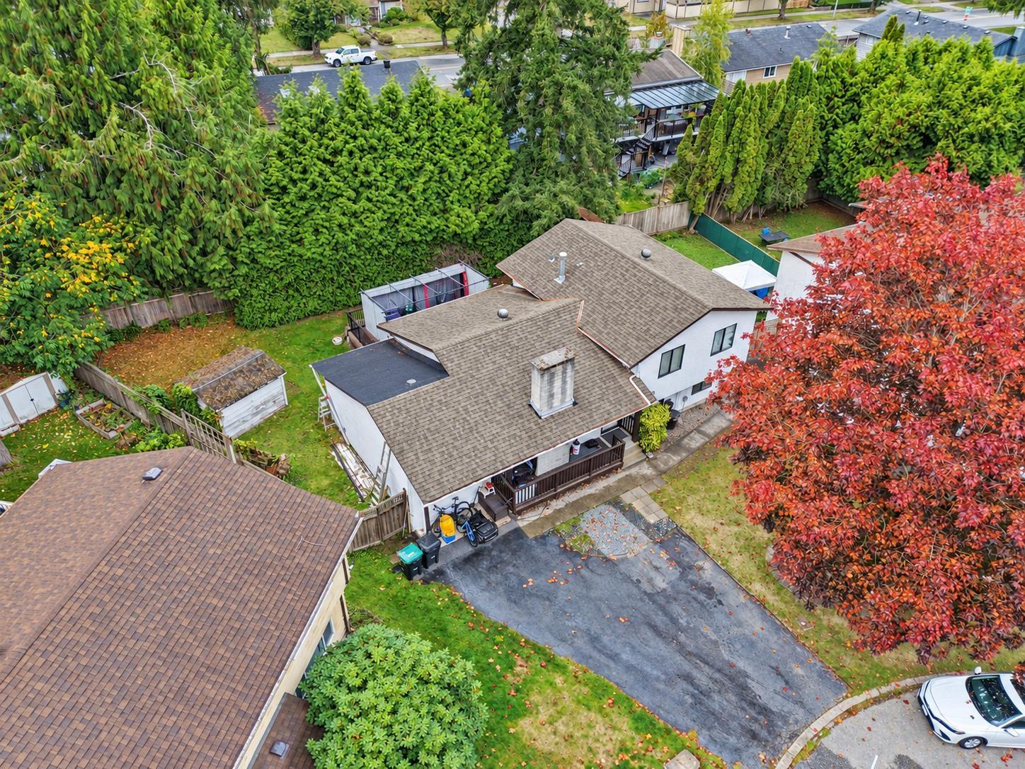 4851 206 Street Property Photo 4