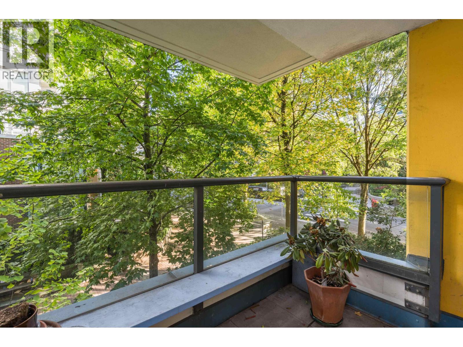 204 1485 W 6th Avenue Property Photo 29