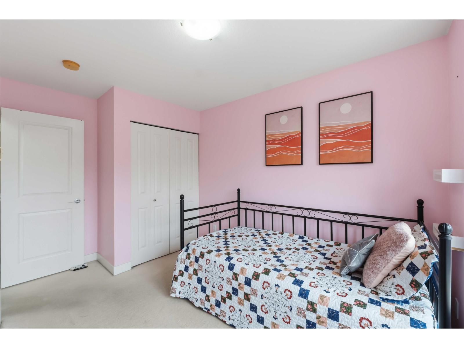 40 6568 193b Street Property Photo 27