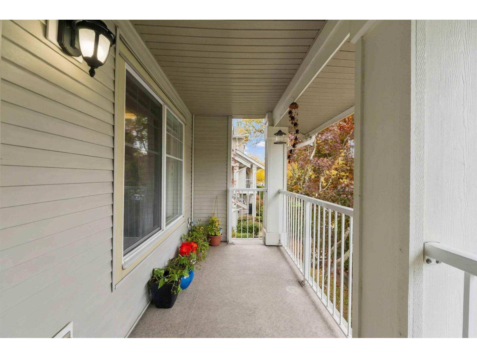 40 6568 193b Street Property Photo 34