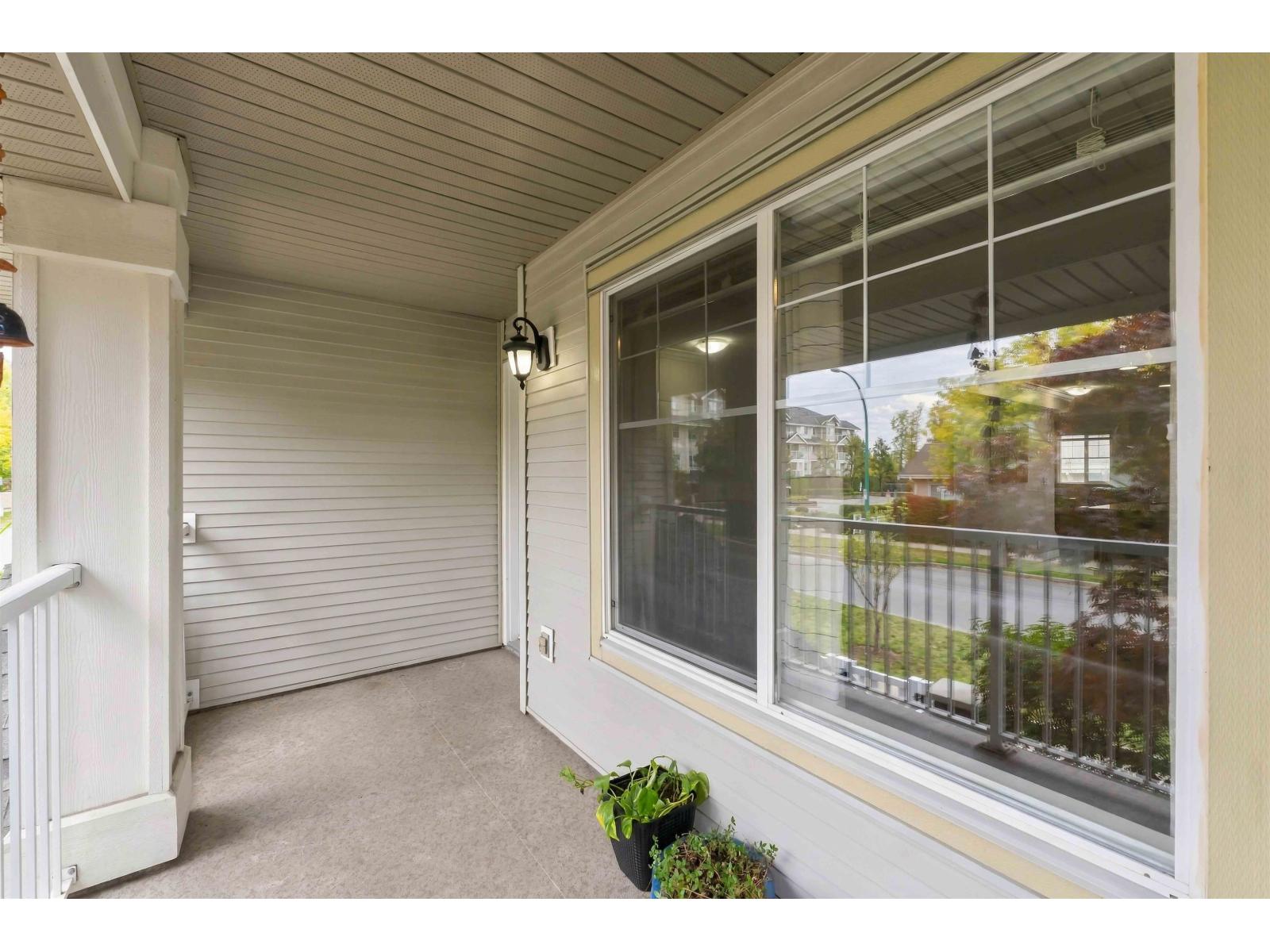 40 6568 193b Street Property Photo 35