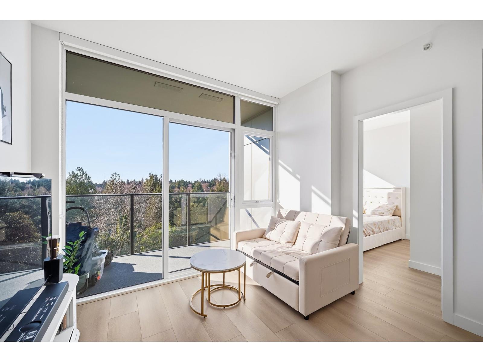 607 13573 98a Avenue Property Photo 10