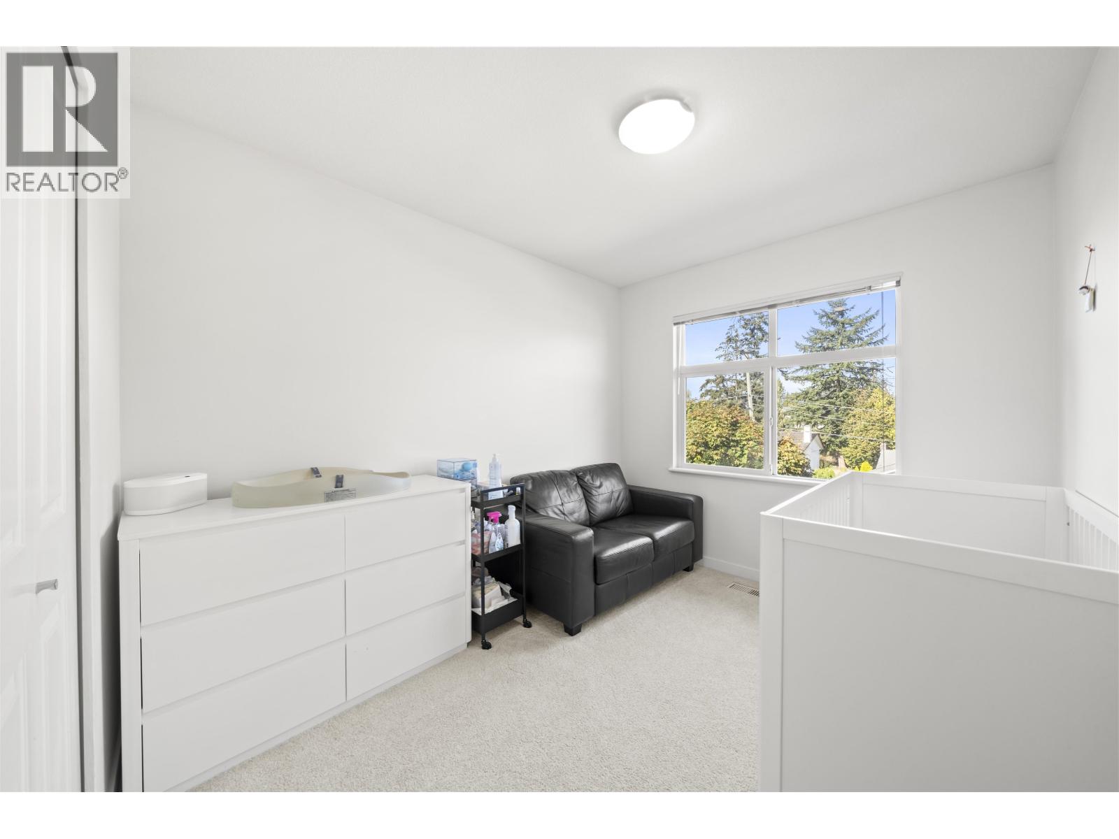 86 9800 Odlin Road Property Photo 25