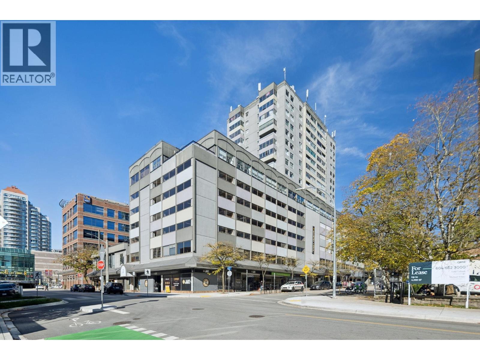 1907 615 BELMONT STREET Property Photo 1