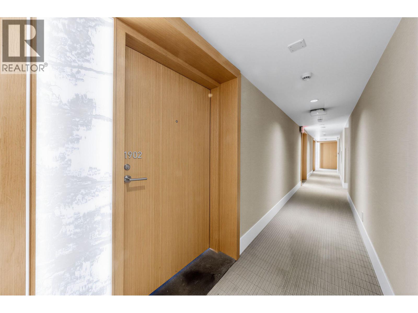 1902 777 Richards Street Property Photo 33
