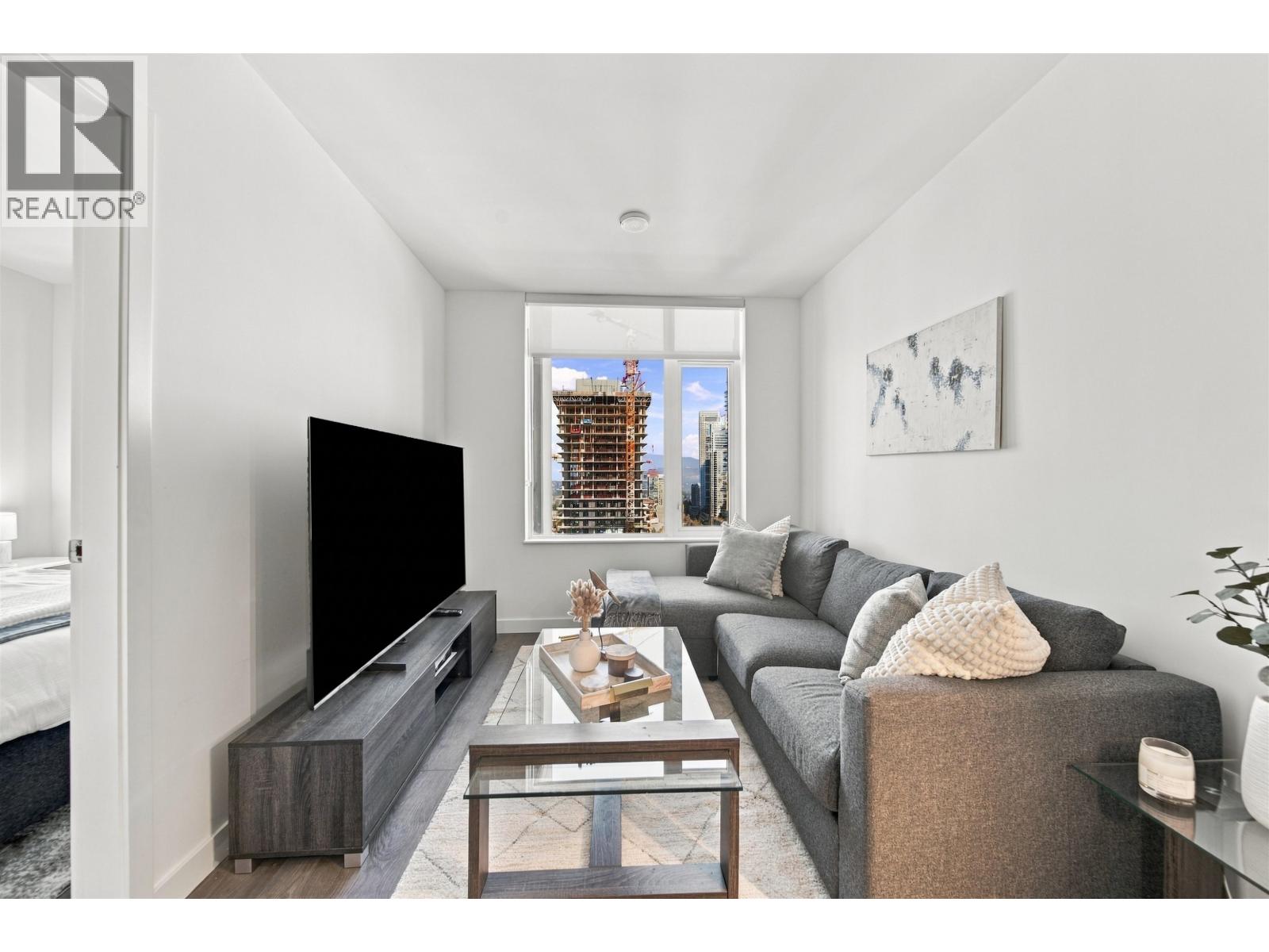 2407 6468 Willingdon Avenue Property Photo 3