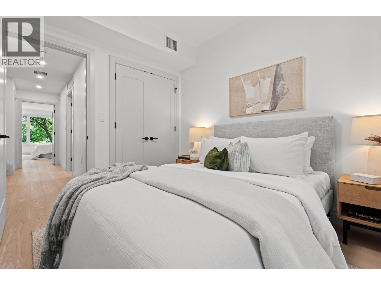 3 1491 Devonshire Crescent Property Photo 22