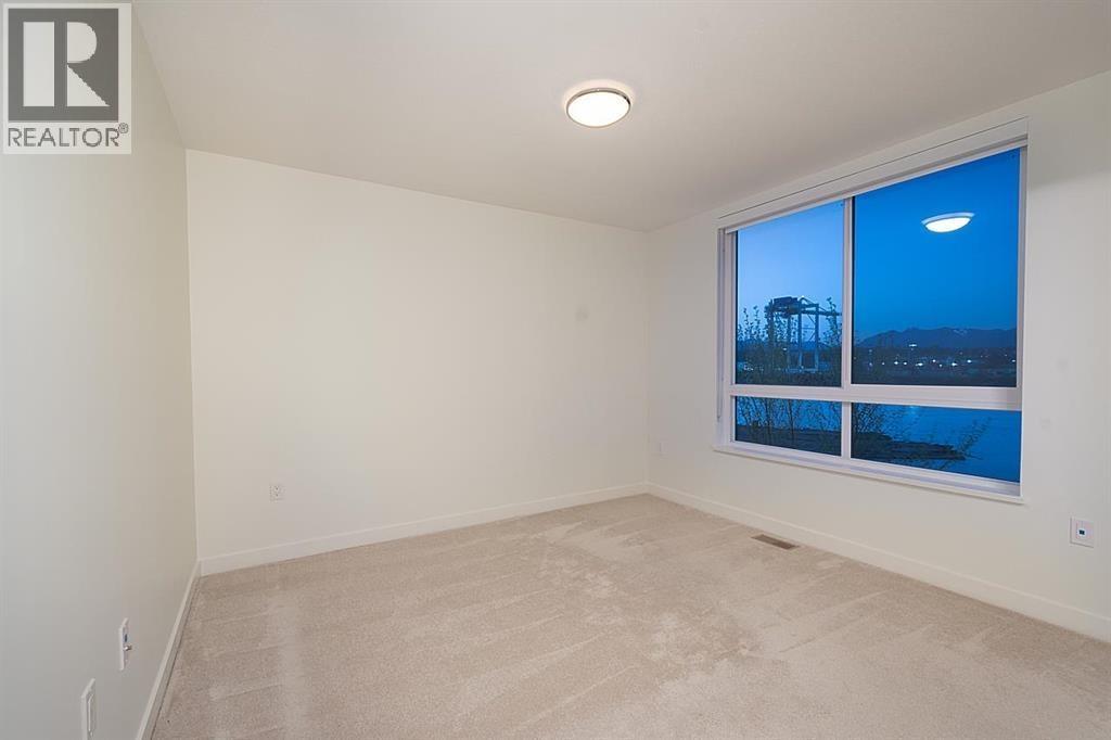 36 10233 River Drive Property Photo 10