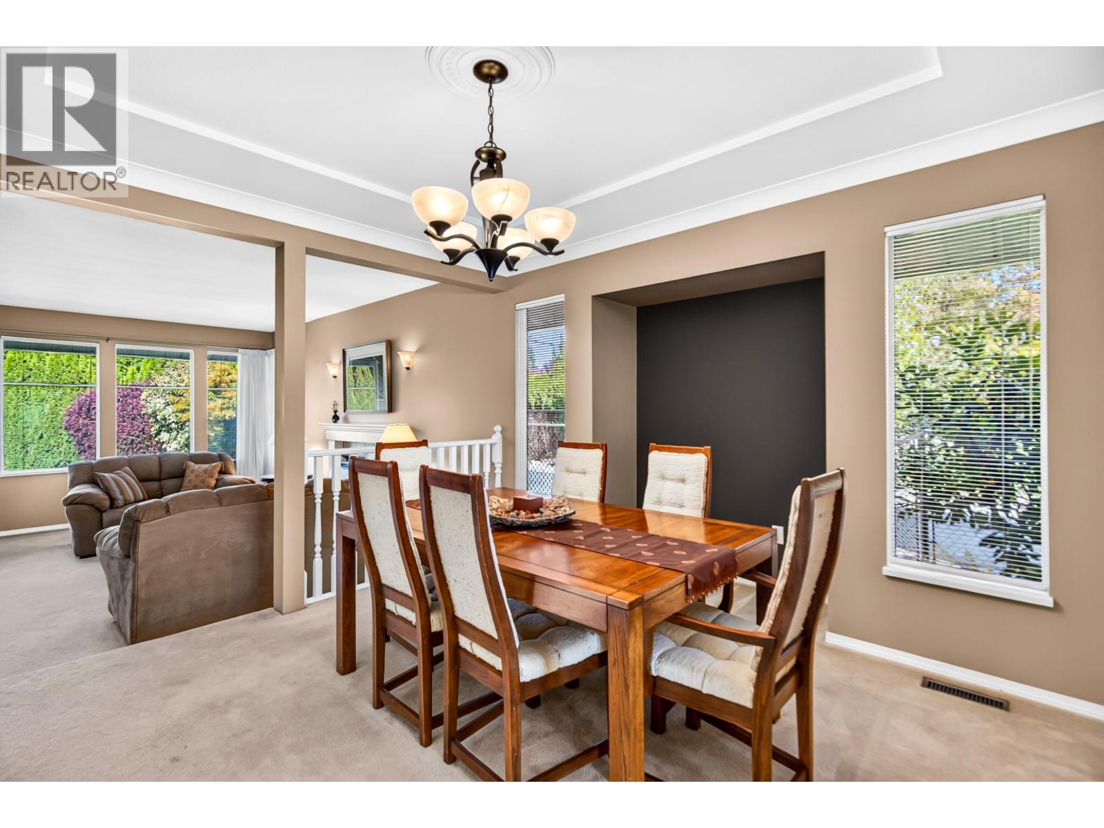 21424 River Road Property Photo 11