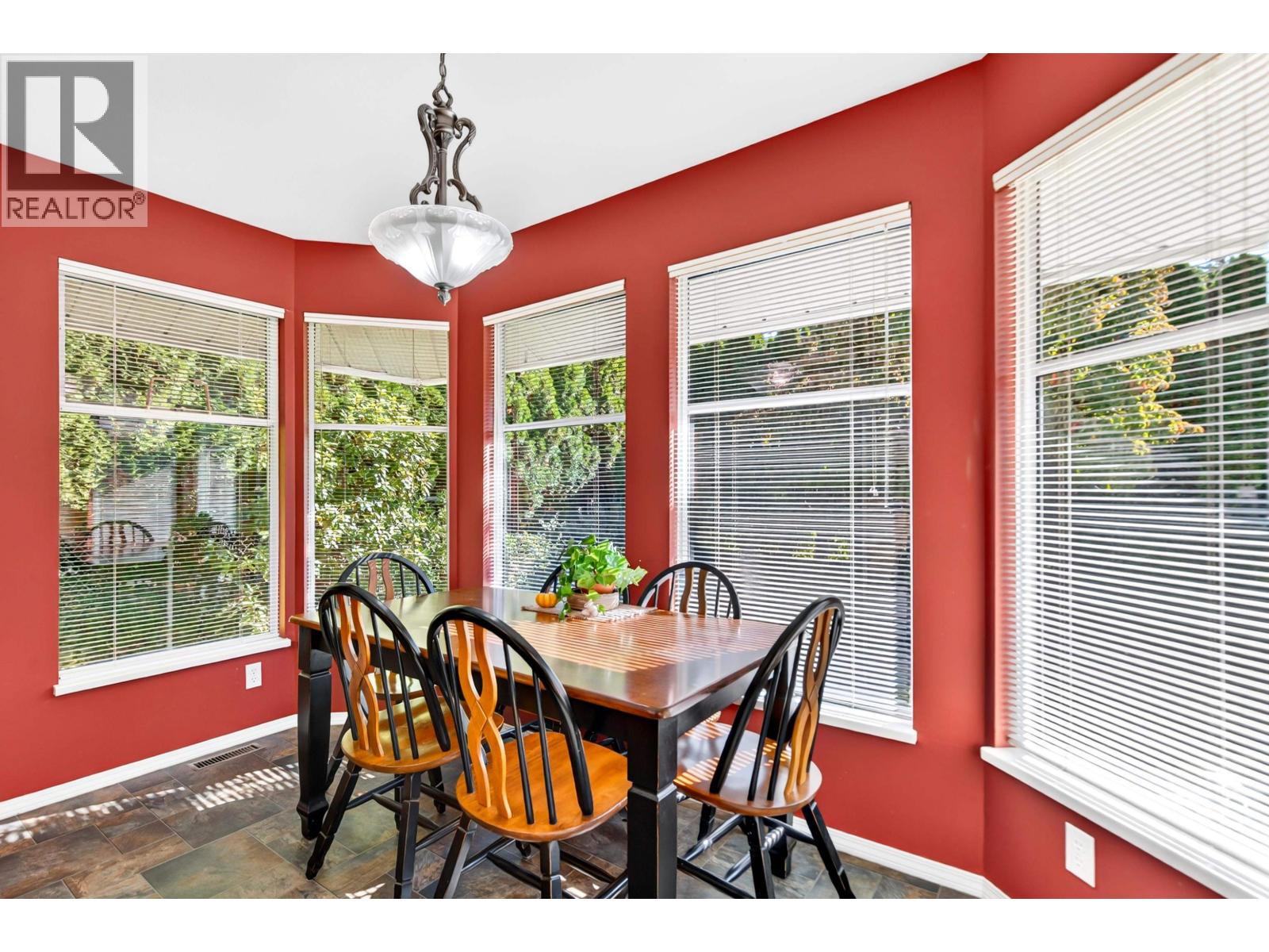21424 River Road Property Photo 16