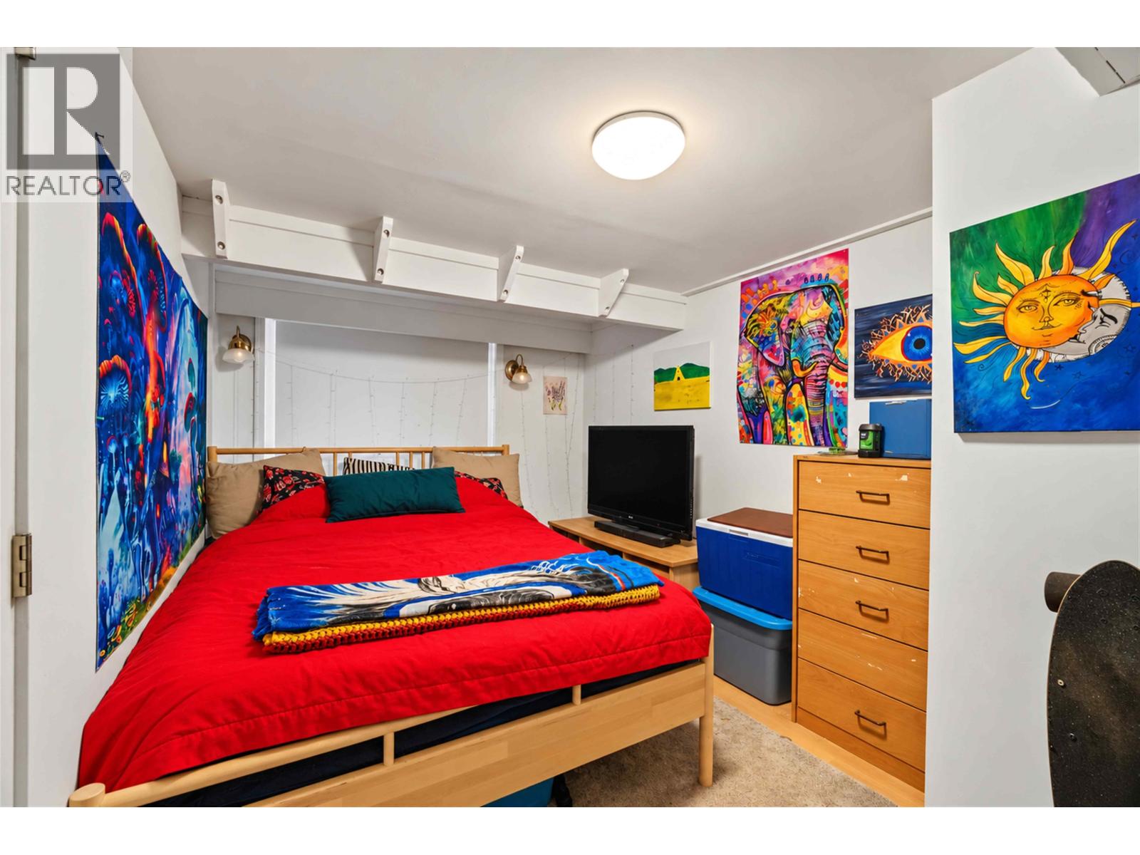 1004 Delestre Avenue Property Photo 22