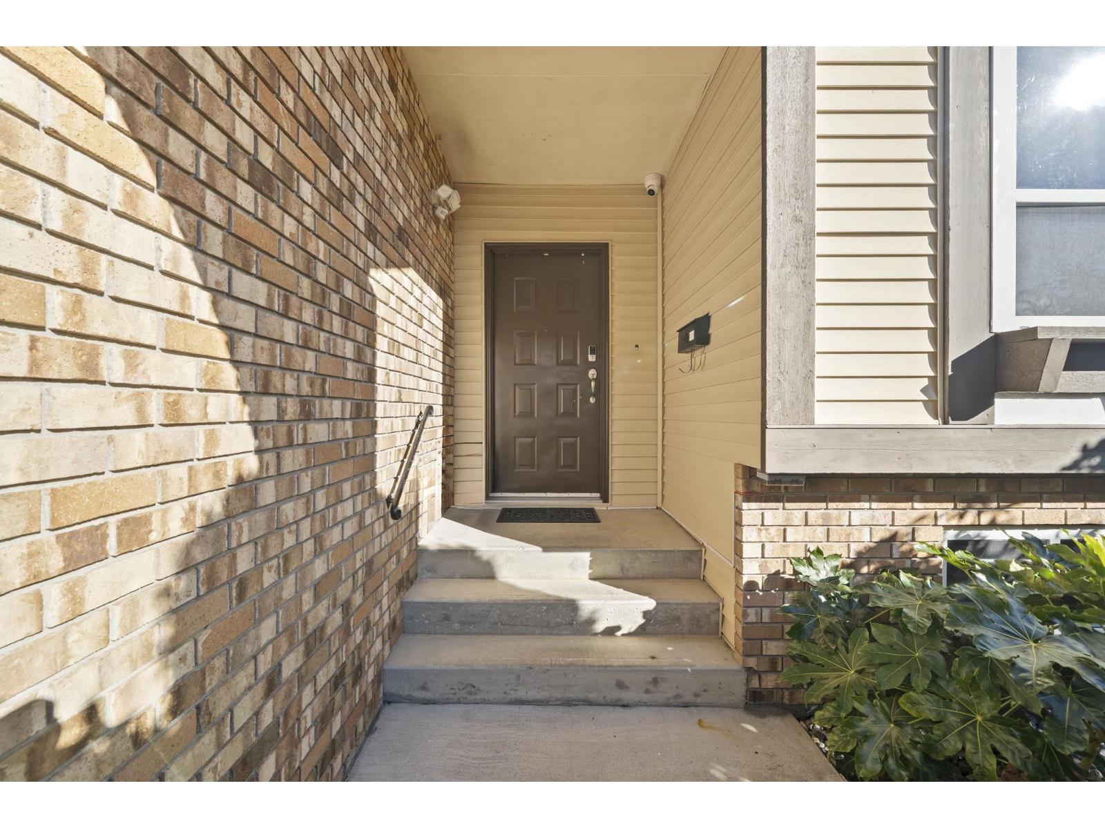 1862 148a Street Property Photo 3