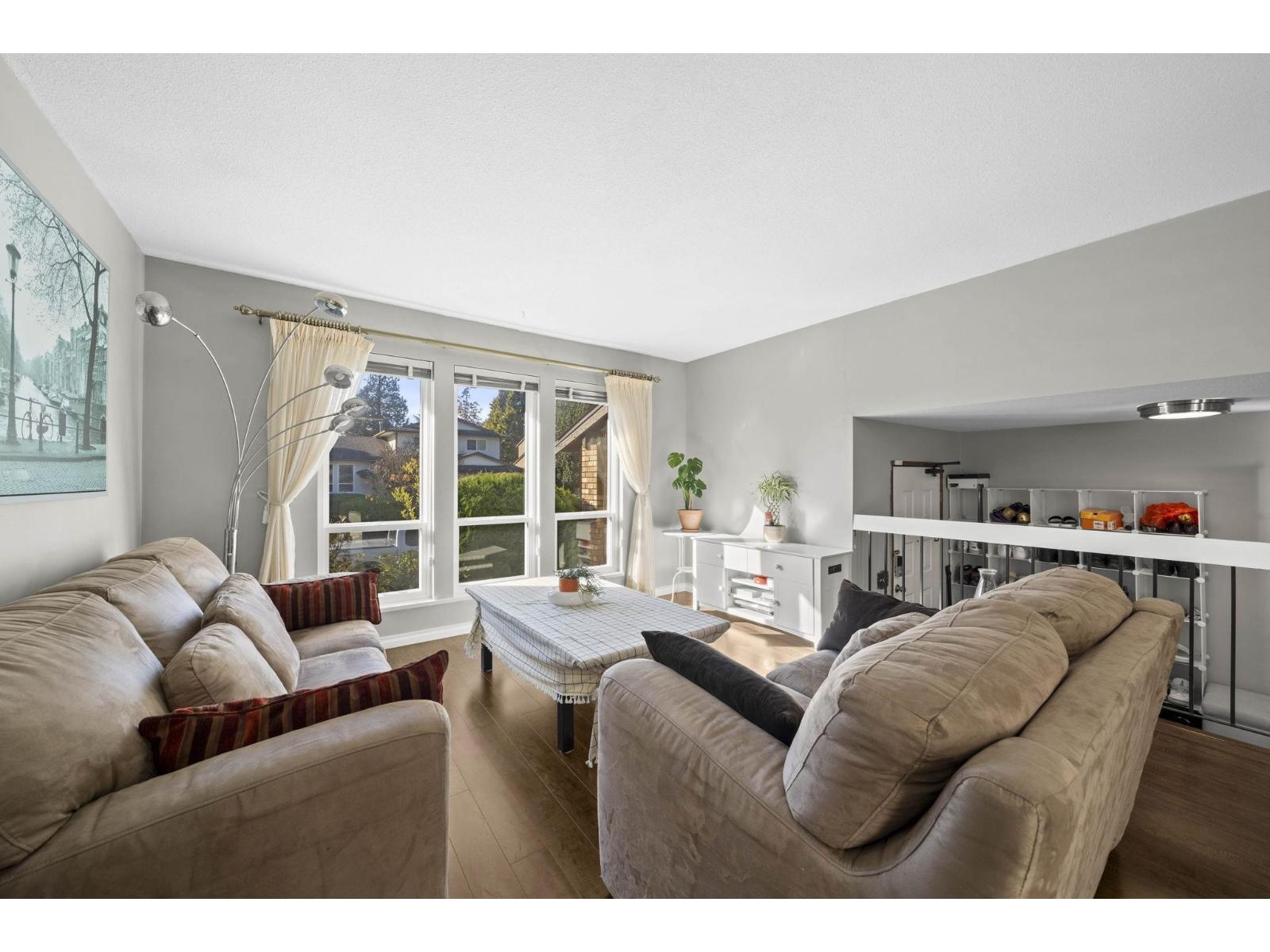 1862 148a Street Property Photo 9