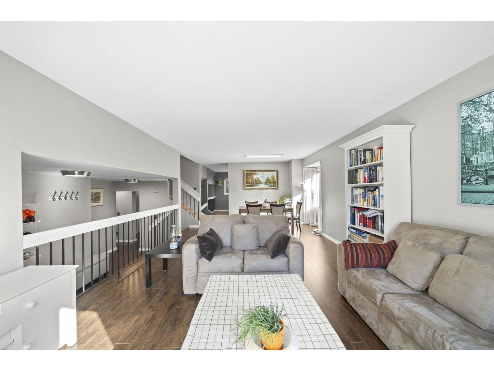 1862 148a Street Property Photo 11