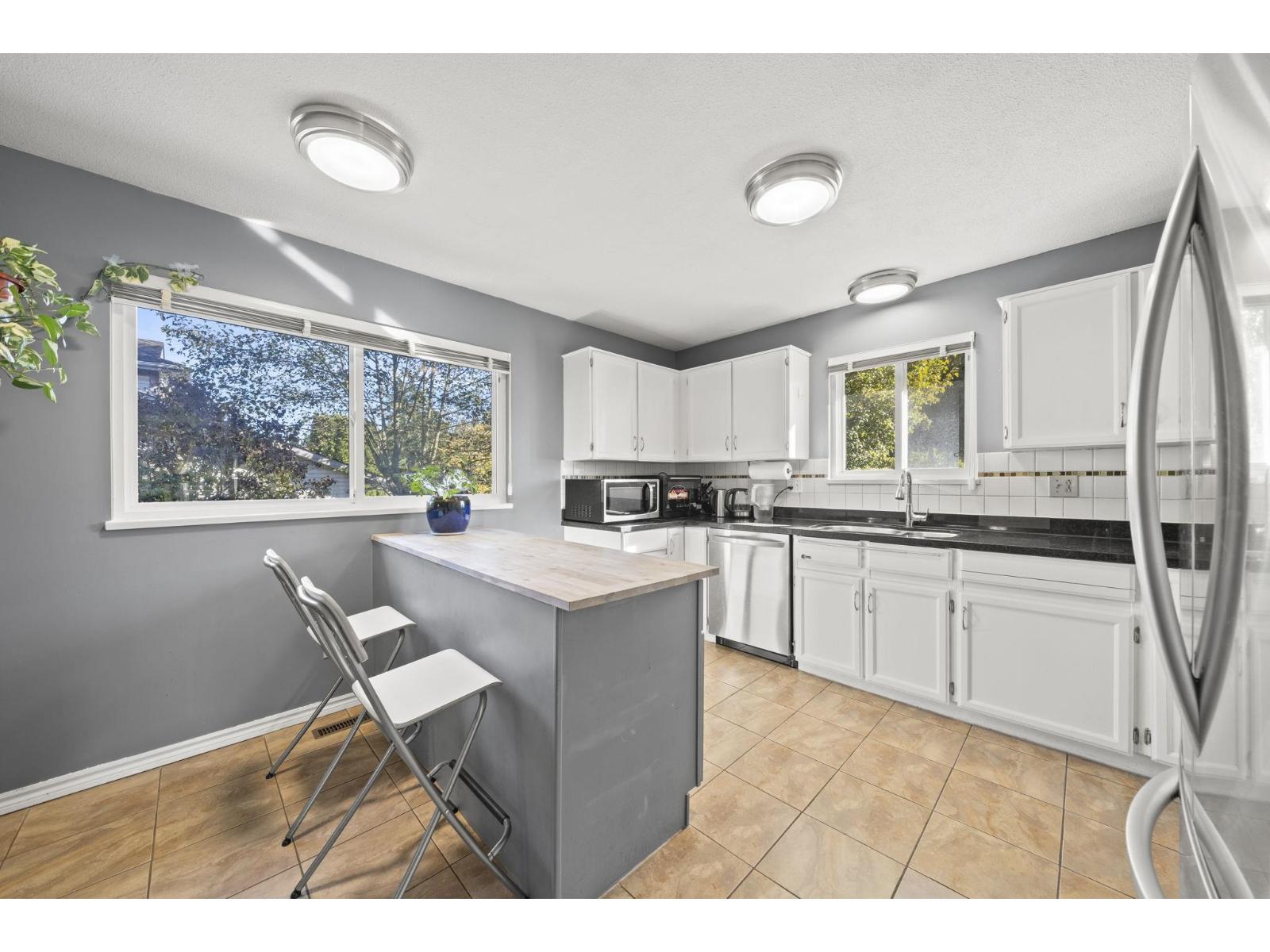 1862 148a Street Property Photo 14