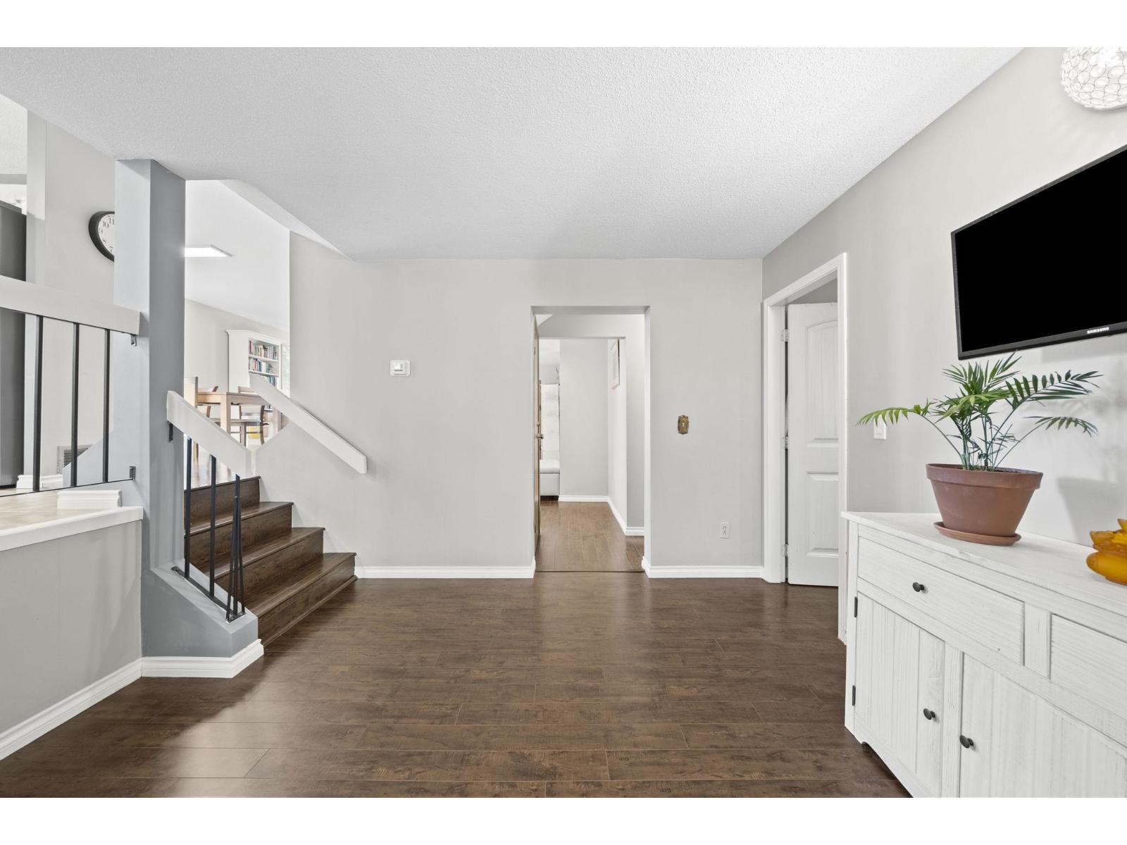 1862 148a Street Property Photo 16