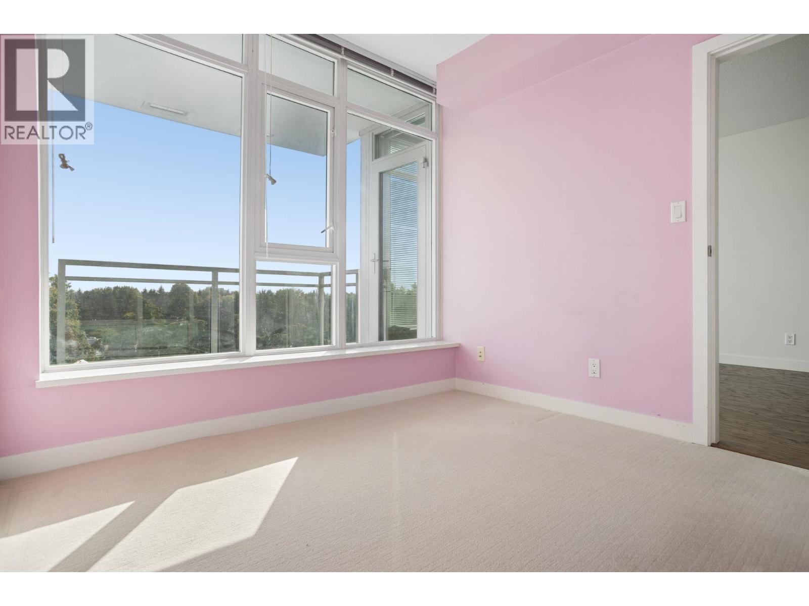1005 7373 Westminster Highway Property Photo 14
