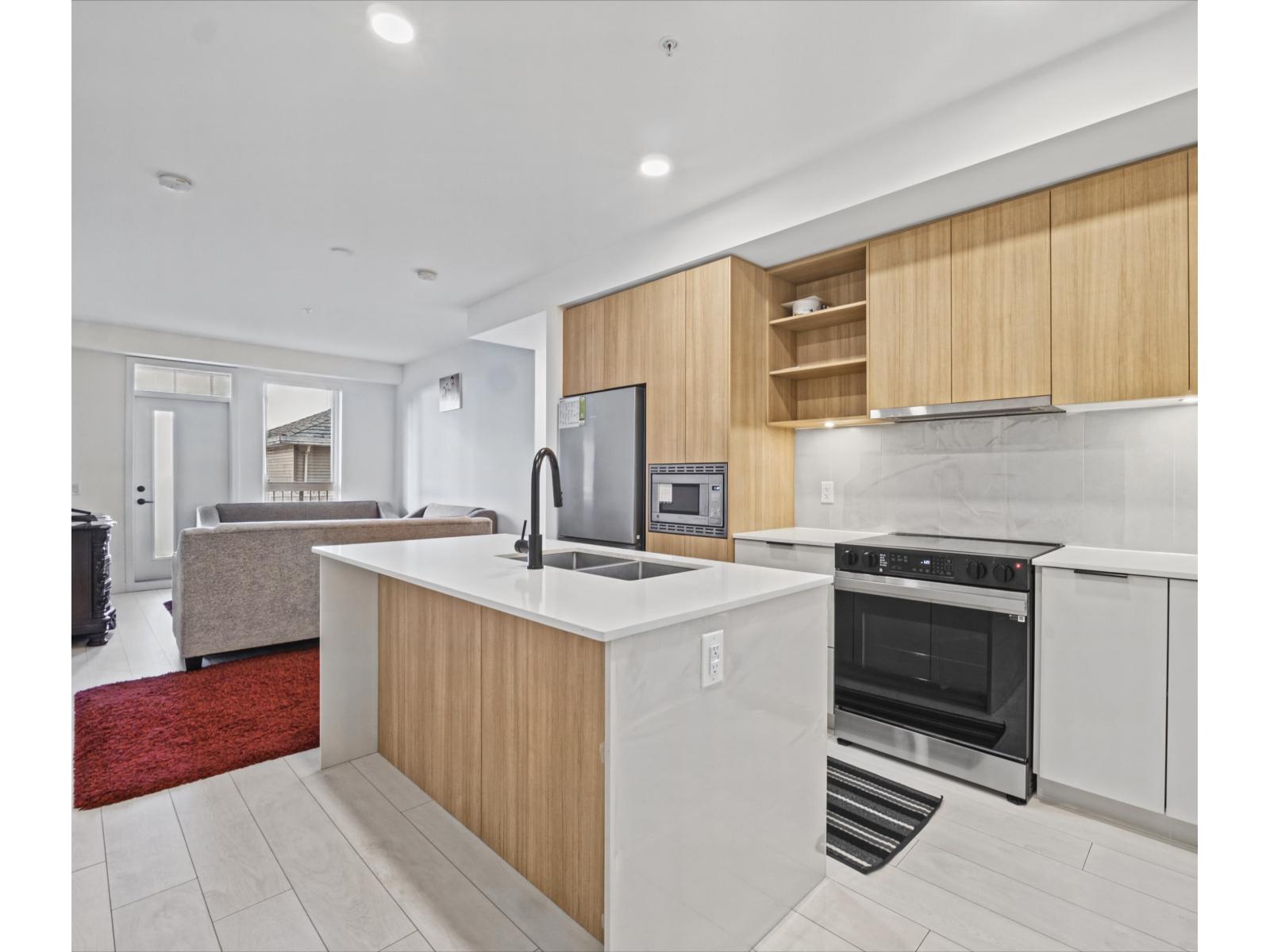 107 13439 94a Avenue Property Photo 20