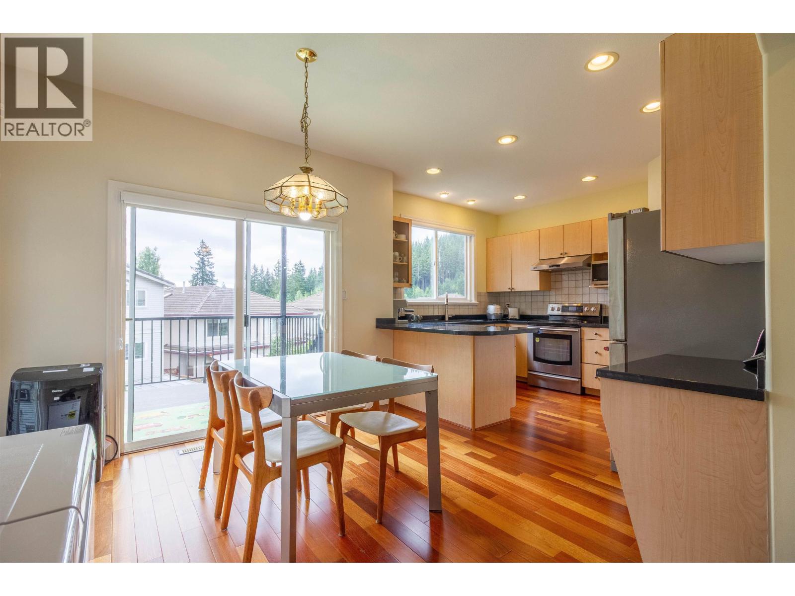 2115 Berkshire Crescent Property Photo 6