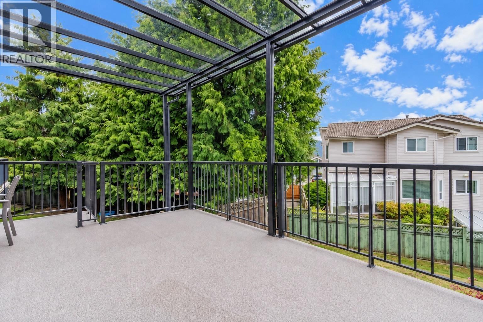 2115 Berkshire Crescent Property Photo 11