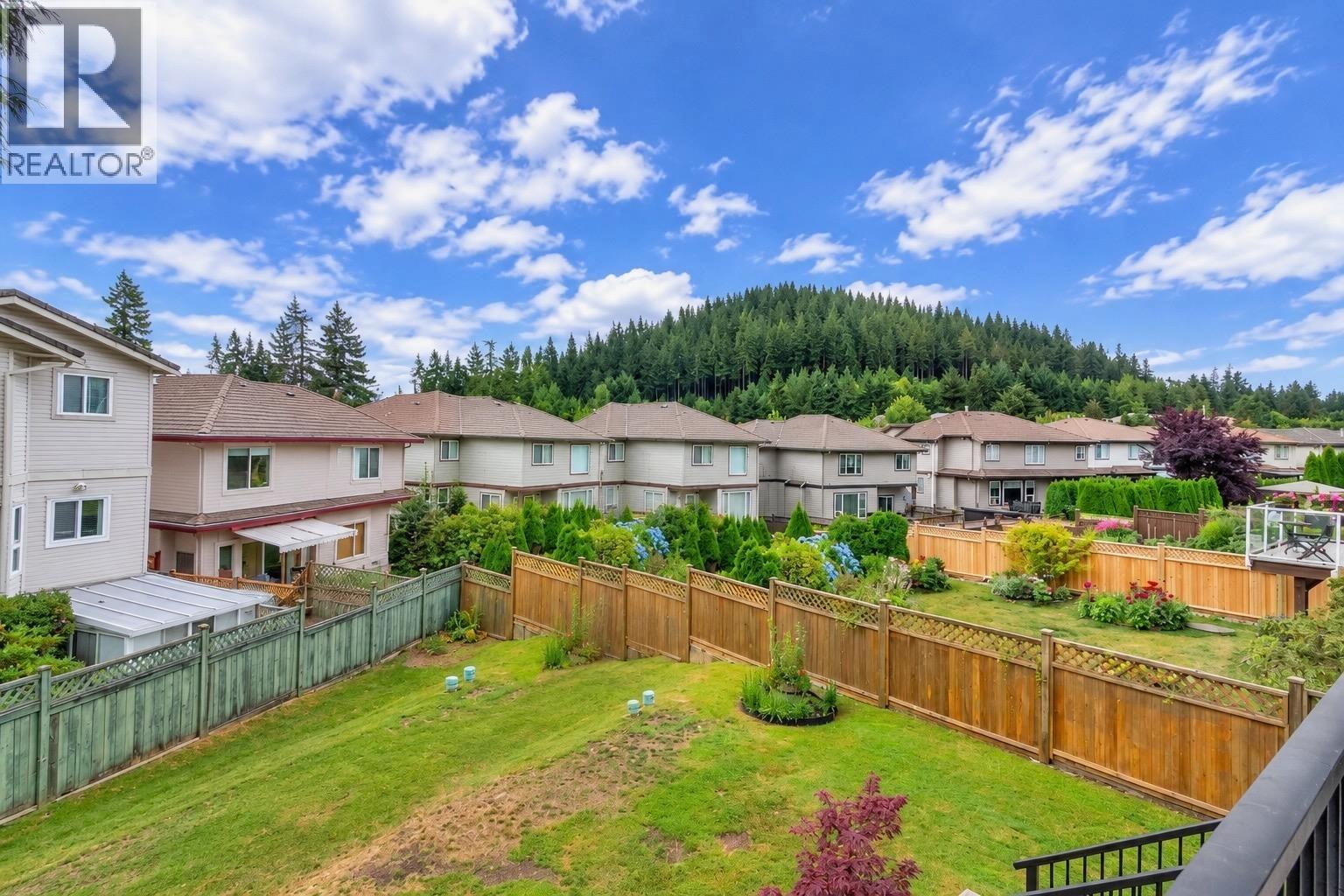 2115 Berkshire Crescent Property Photo 13