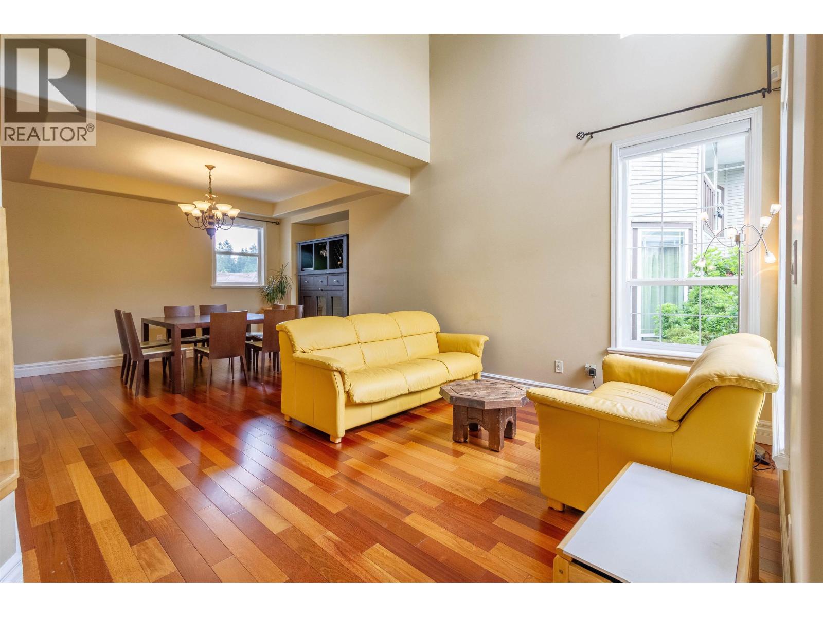 2115 Berkshire Crescent Property Photo 15