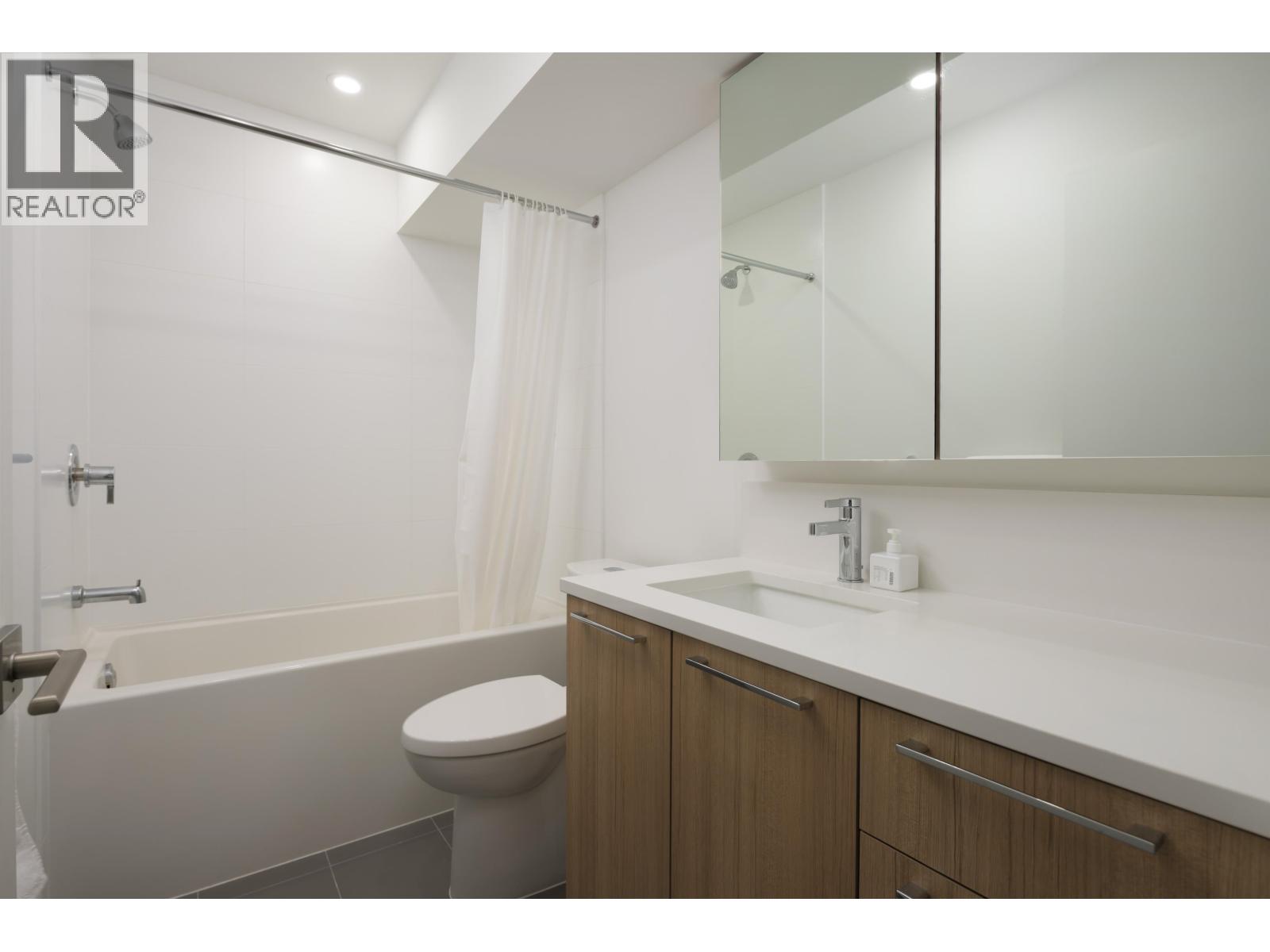 100 1310 Mitchell Street Property Photo 29