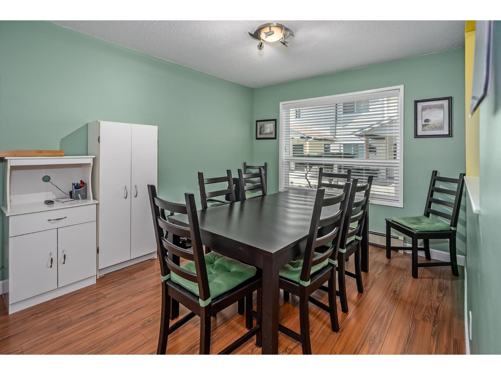 8 4840 207 Street Property Photo 12