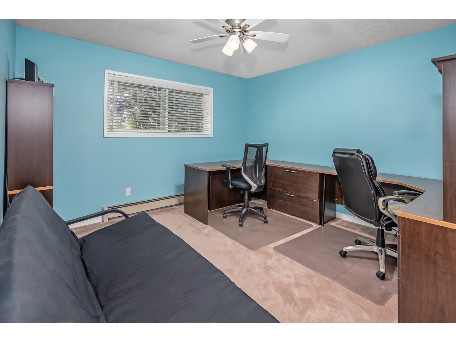 8 4840 207 Street Property Photo 20