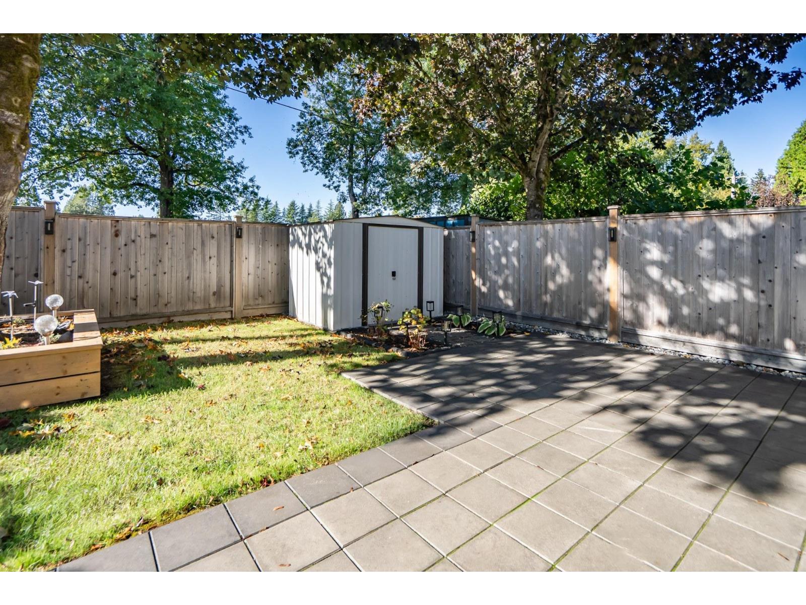 8 4840 207 Street Property Photo 23