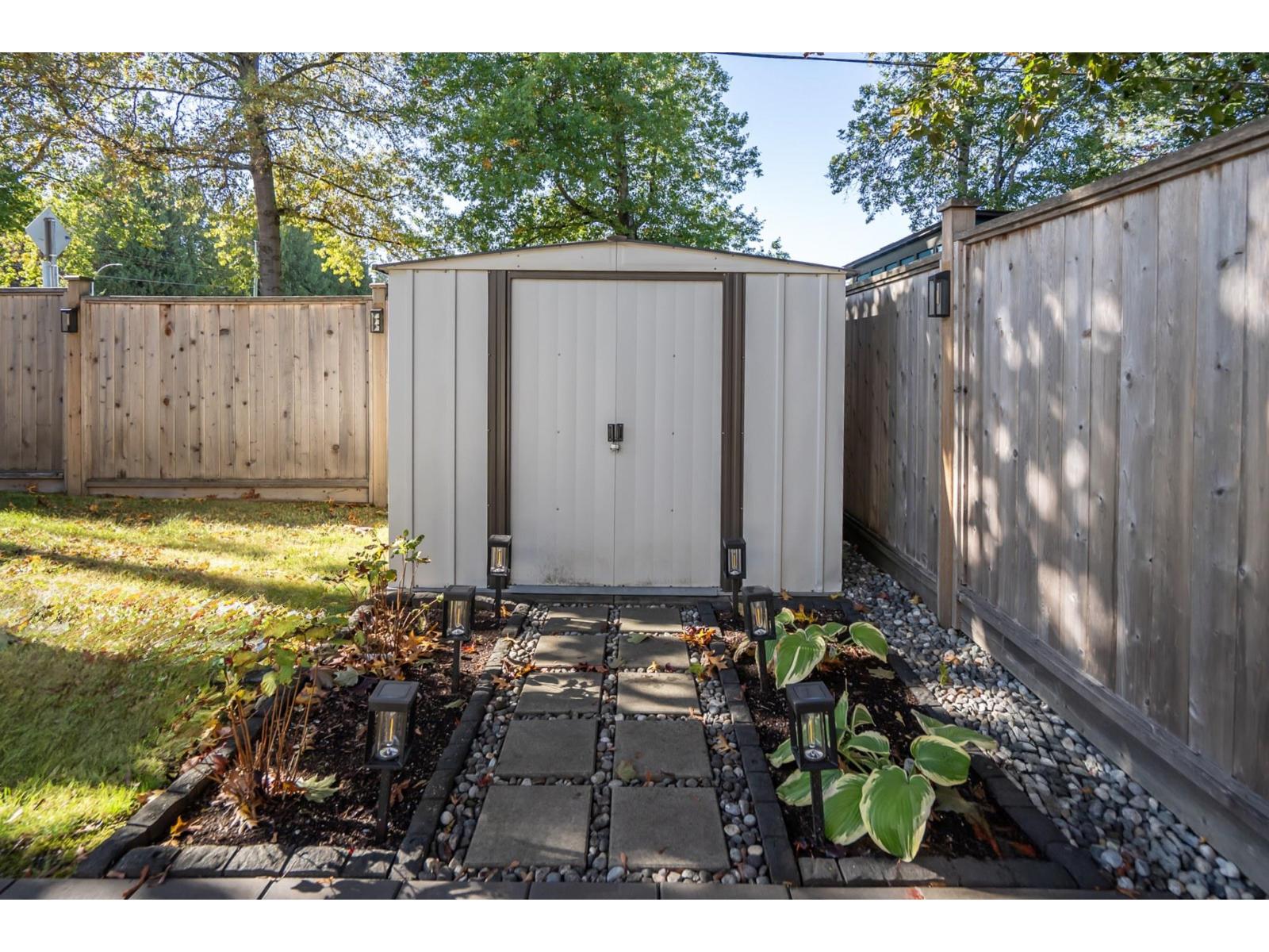 8 4840 207 Street Property Photo 26