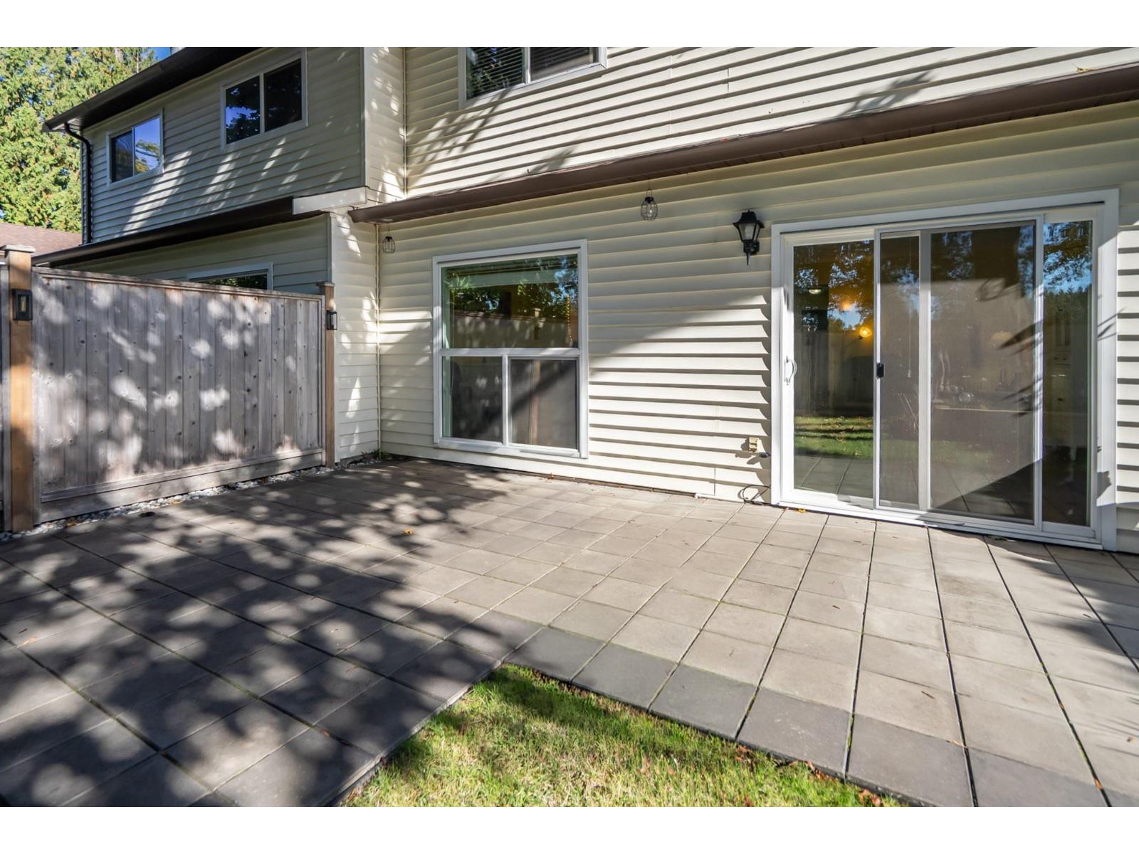 8 4840 207 Street Property Photo 28