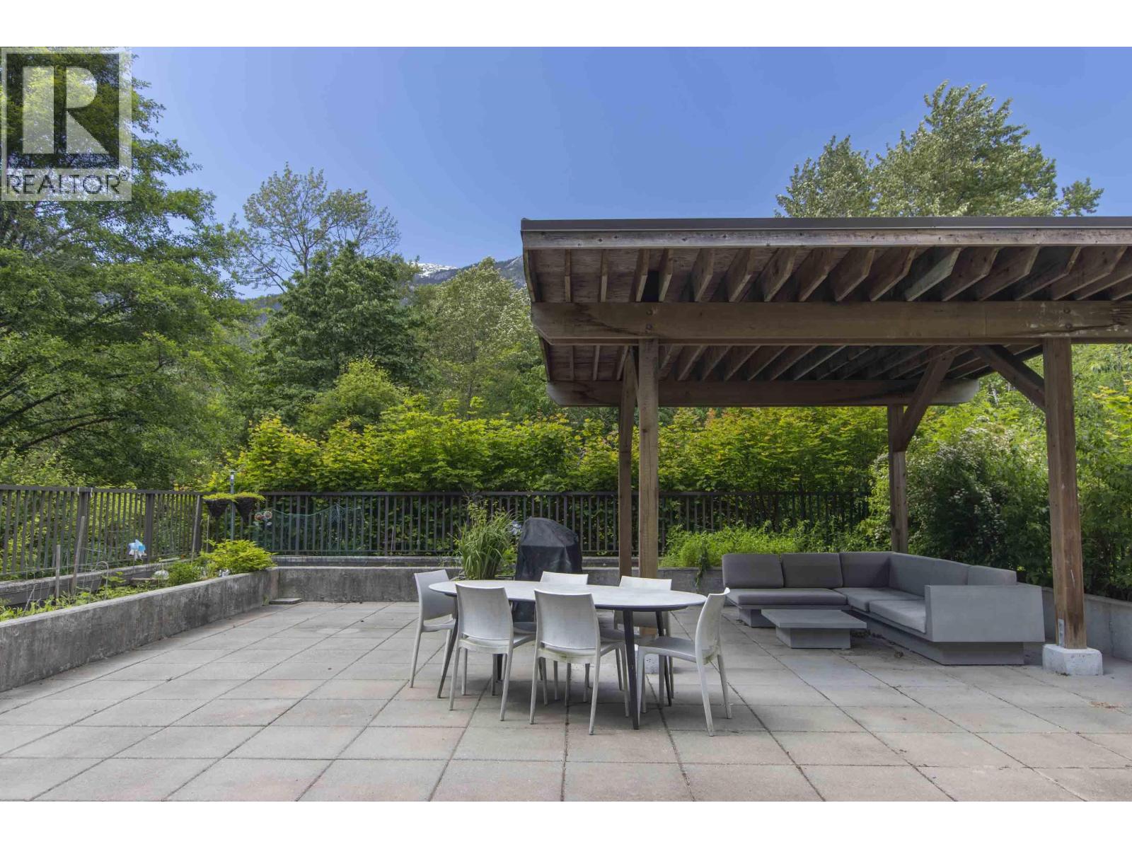 207 1150 Bailey Street Property Photo 11