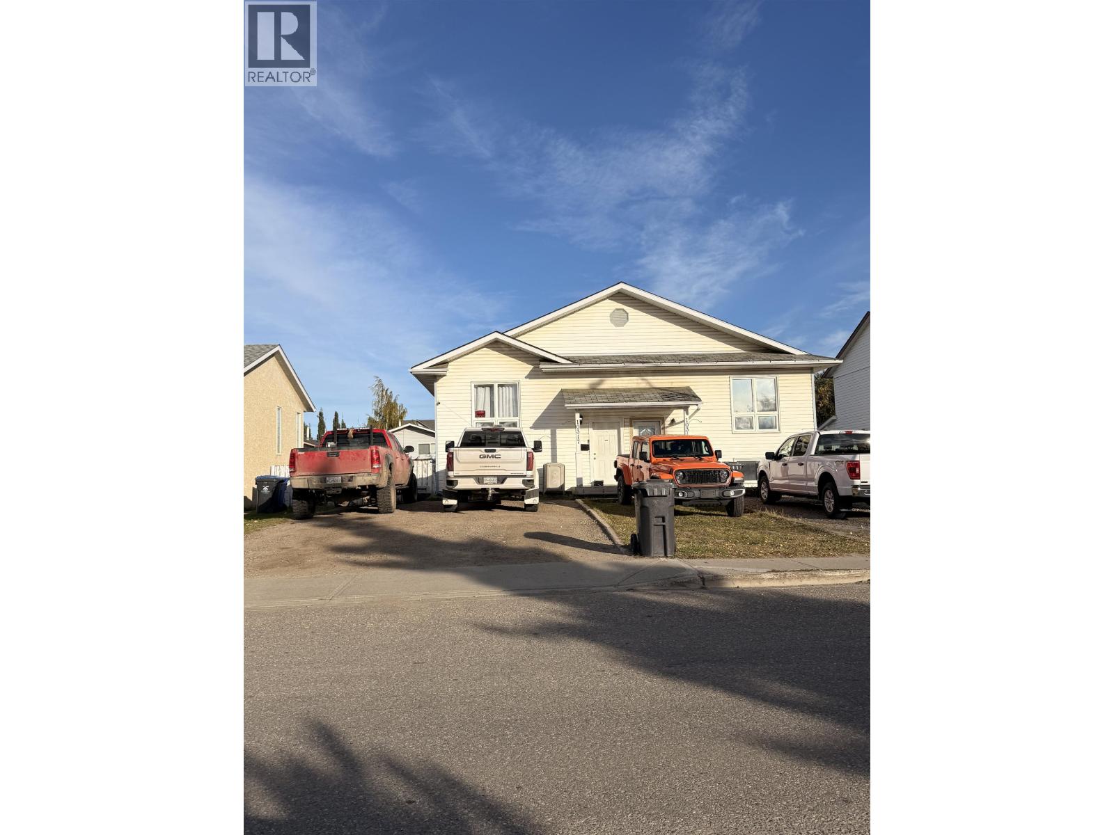10317 90 Street Property Photo 1