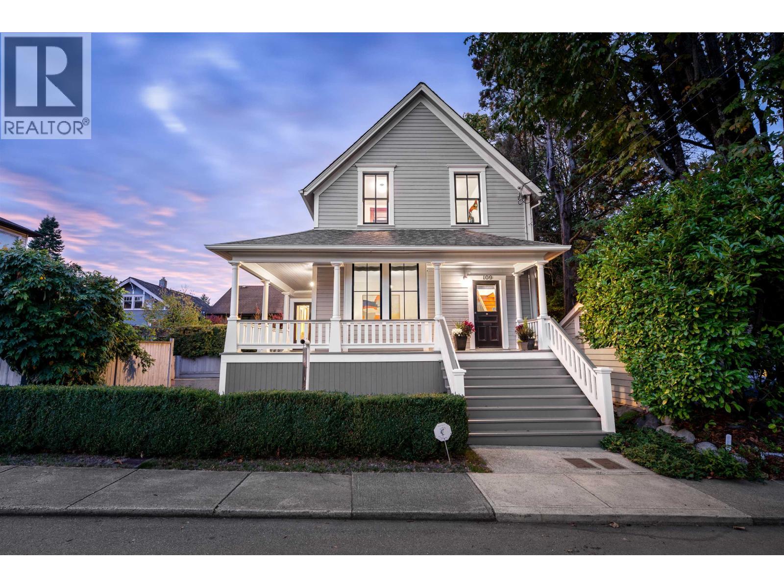 109 Oakland Street Property Photo 1