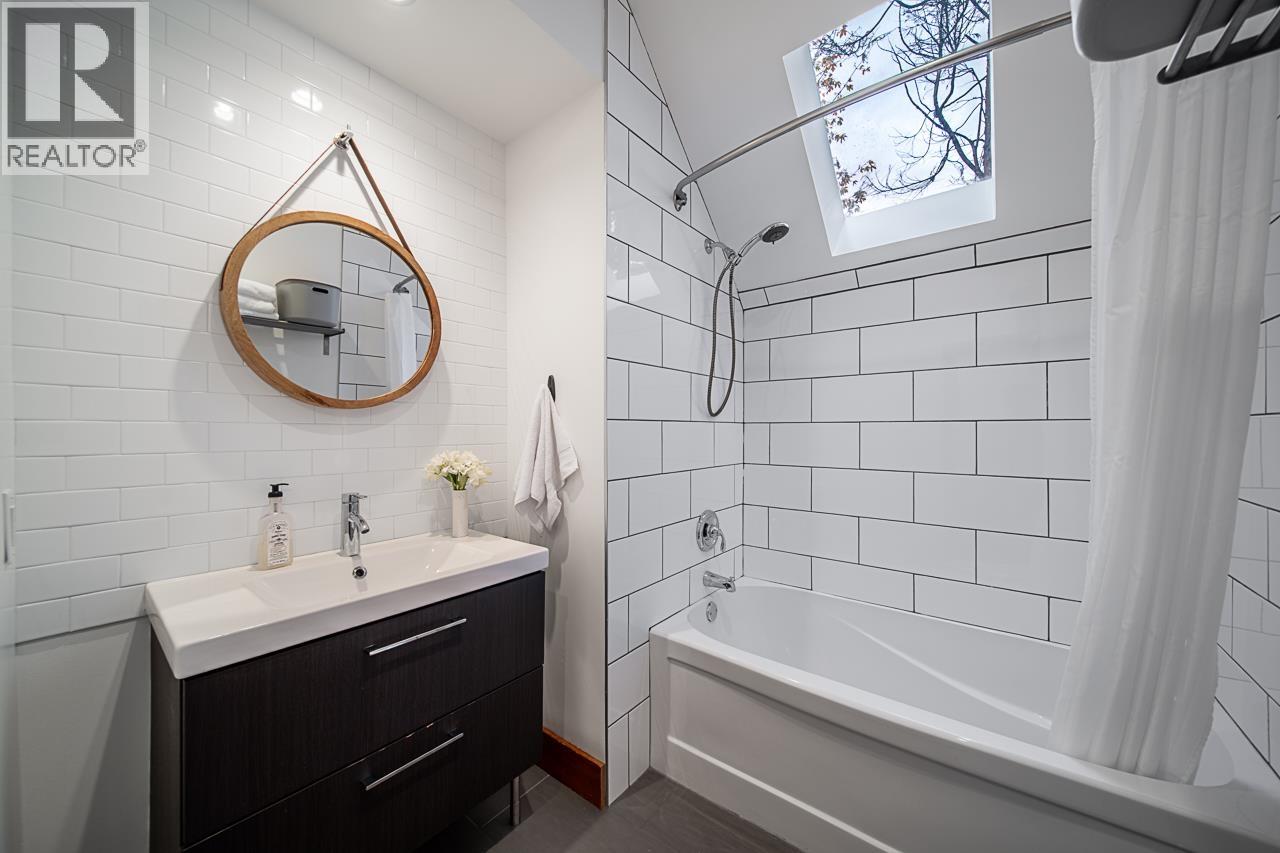 109 Oakland Street Property Photo 14