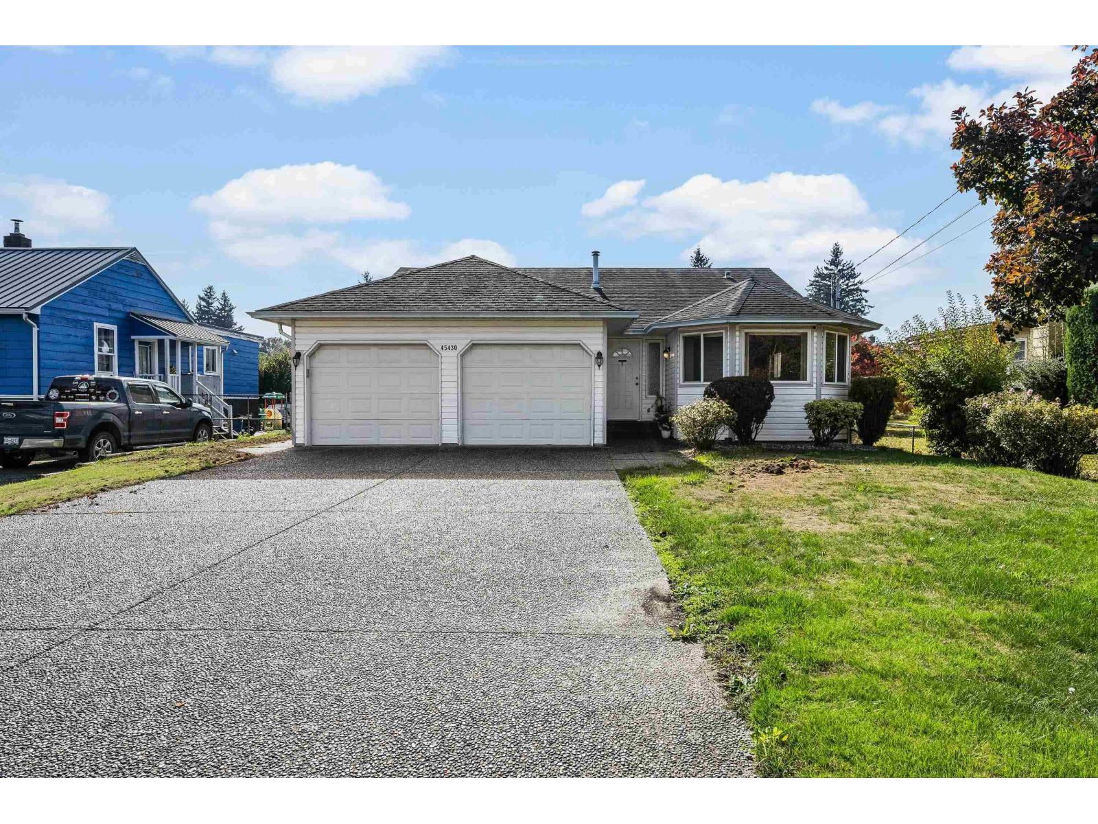 45430 Bernard Avenue Property Photo 7