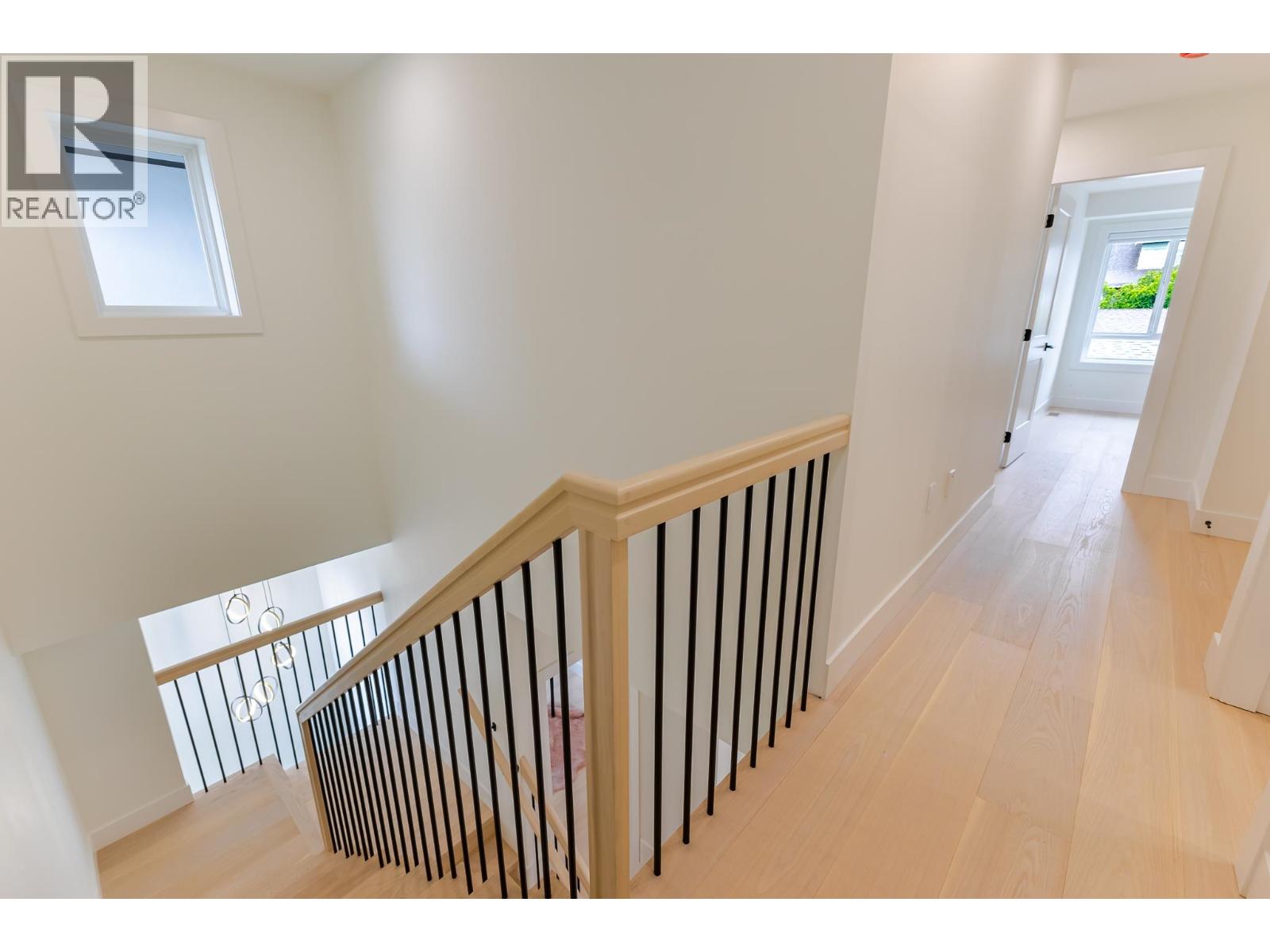 104 1045 Quadling Avenue Property Photo 17