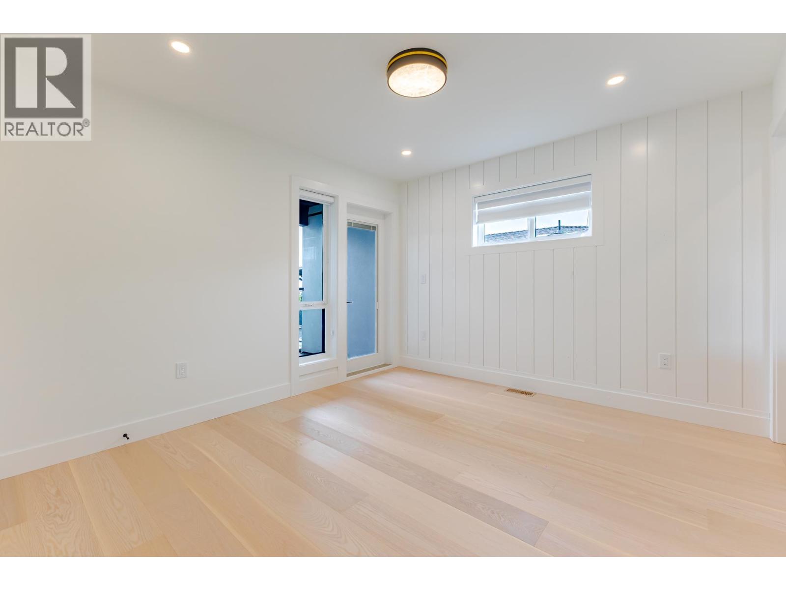 104 1045 Quadling Avenue Property Photo 22