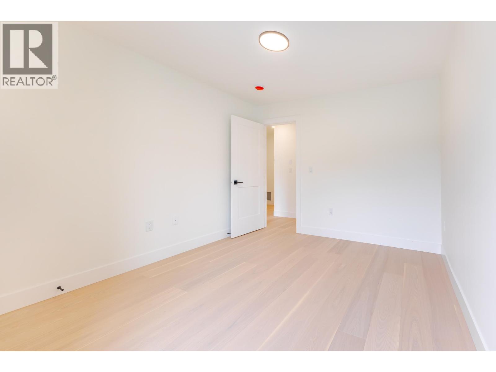 104 1045 Quadling Avenue Property Photo 23
