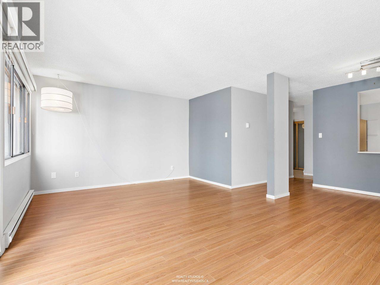 6 7335 Montecito Drive Property Photo 3