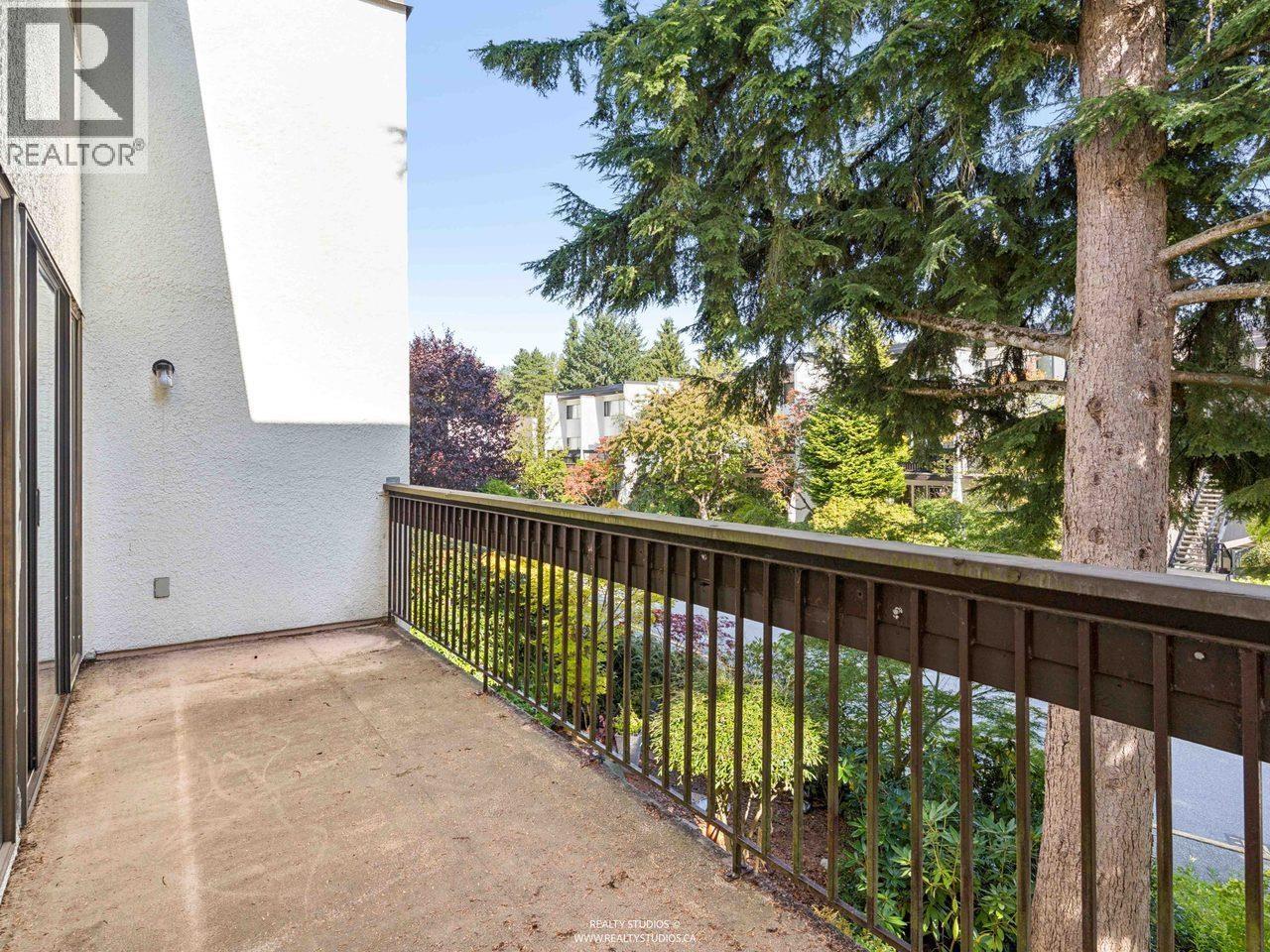 6 7335 Montecito Drive Property Photo 17