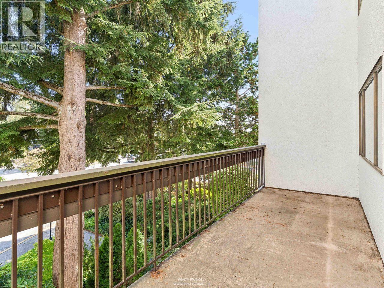 6 7335 Montecito Drive Property Photo 18